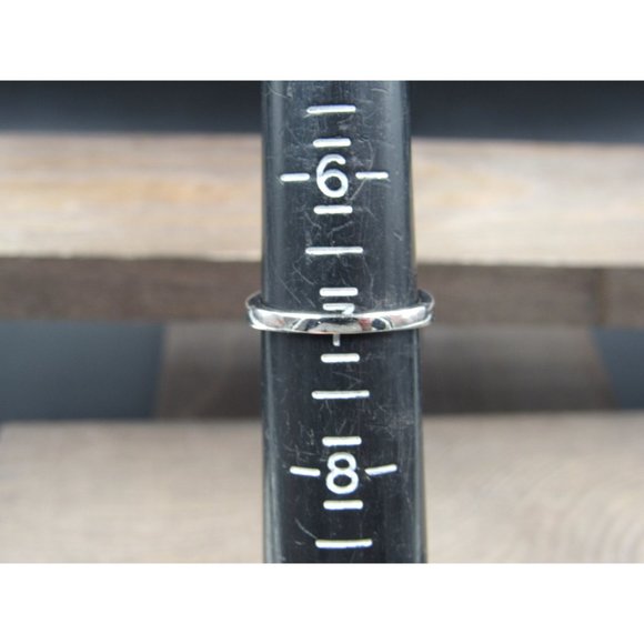 Size 7 10K White Gold 2.2 Total Carat Weight Of Natural Diamonds Band Ring - Picture 8 of 10